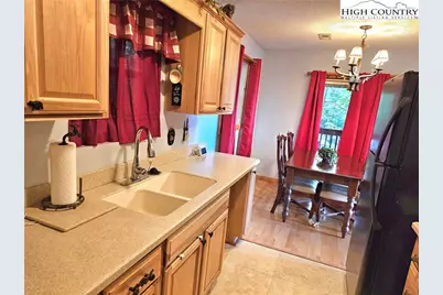 582 Deer Crossing Lane, Lenoir, NC 28645 - Photo 26