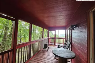 582 Deer Crossing Ln, Lenoir, NC 28645 - Photo 2