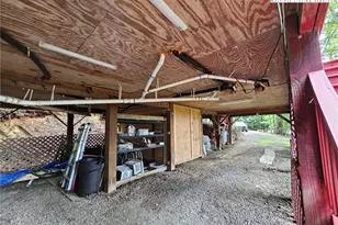 582 Deer Crossing Ln, Lenoir, NC 28645 - Photo 4
