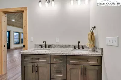 321 Shady Oak Lane, West Jefferson, NC 28694 - Photo 6