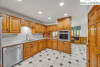 1515 Clifton Road, Crumpler, NC 28617 - Photo 18