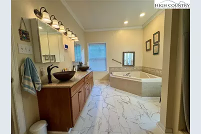 449 Meadow Ridge Drive, Jefferson, NC 28640 - Photo 18