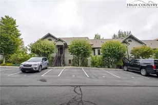 140 Manor View Ln, Blowing Rock, NC 28605 - Photo 32