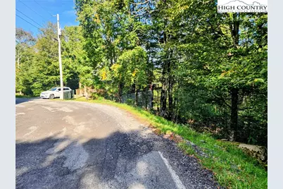 1060 Charter Hills Road, Beech Mountain, NC 28604 - Photo 1