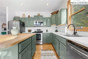 127 Mill Pond Ln, Banner Elk, NC 28604 - Photo 16