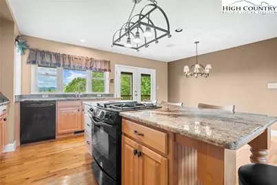 137 Avalanche Trail, Boone, NC 28607 - Photo 6