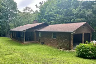 360 Witherspoon Heights Rd, Jefferson, NC 28640 - Photo 2