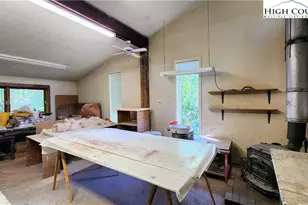 297 Old Turnpike NW Rd, Banner Elk, NC 28604 - Photo 14