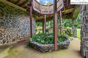 167 Wagon Wheel Ln, Deep Gap, NC 28618 - Photo 38