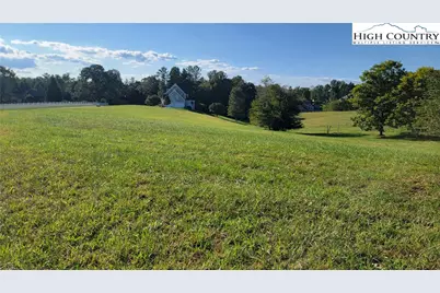Lot 302 218 Canterbury Drive, North Wilkesboro, NC 28659 - Photo 1