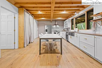 812 Jakes Mountain Road, Deep Gap, NC 28618 - Photo 20