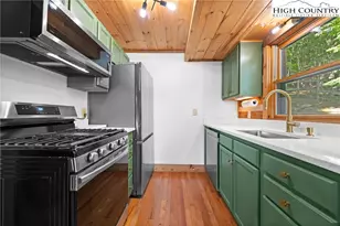 368 Wildcat Estates Dr, Deep Gap, NC 28618 - Photo 18