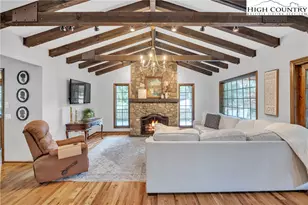 491 Mountain Aire Ln, West Jefferson, NC 28694 - Photo 2