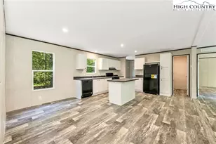 324 Center Ln, Thurmond, NC 28683 - Photo 20