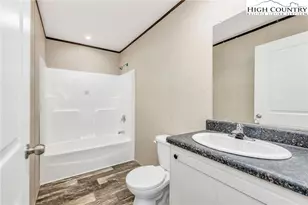 324 Center Ln, Thurmond, NC 28683 - Photo 42