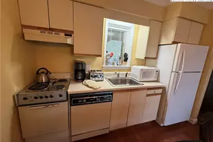 908 Chetola Lake Dr, Blowing Rock, NC 28605 - Photo 10