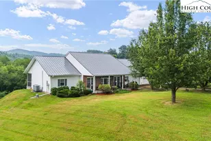 175 Olive Ridge Dr, Crumpler, NC 28617 - Photo 1