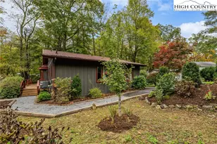 292 River Rd, Newland, NC 28657 - Photo 24