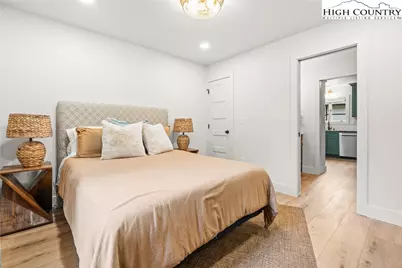 292 River Road, Newland, NC 28657 - Photo 20