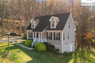 133 Mabel Spgs Ln, Zionville, NC 28698 - Photo 2