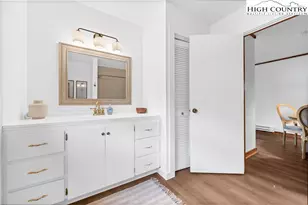 1044 US Hwy 321, Sugar Grove, NC 28679 - Photo 44