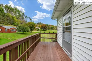 1044 US Hwy 321, Sugar Grove, NC 28679 - Photo 46