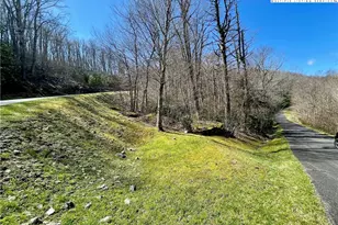 125 Stone Ledge Ln, Blowing Rock, NC 28605 - Photo 1