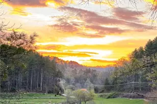 225 Hope Town Rd, Vilas, NC 28692 - Photo 28