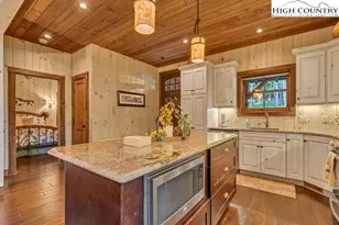 225 Hope Town Rd, Vilas, NC 28692 - Photo 8