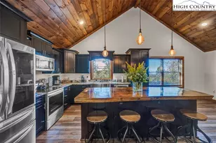 428 Cloud Springs Dr, Sugar Mountain, NC 28604 - Photo 22