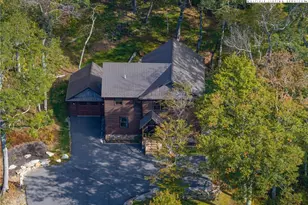 428 Cloud Springs Dr, Sugar Mountain, NC 28604 - Photo 2