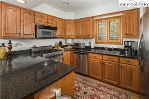 491 Waterside Dr, Blowing Rock, NC 28605 - Photo 10