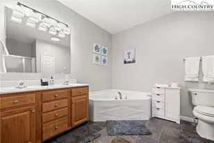 3441 Beech Mountain Pkwy, Beech Mountain, NC 28604 - Photo 14