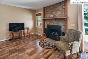 212 Carriage Lamp Ct, Boone, NC 28607 - Photo 8