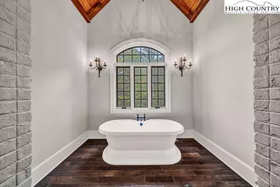 906 Fox Meadow Road, Banner Elk, NC 28604 - Photo 18