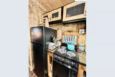 301 Pinnacle Inn Road #1304, Beech Mountain, NC 28604 - Photo 16