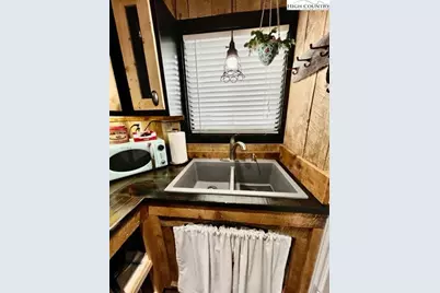 301 Pinnacle Inn Road #1304, Beech Mountain, NC 28604 - Photo 14