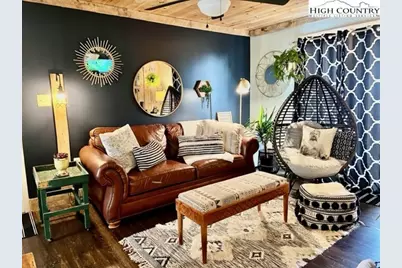 301 Pinnacle Inn Road #1304, Beech Mountain, NC 28604 - Photo 2