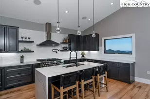 1180 Pinnacle Dr, Boone, NC 28607 - Photo 14