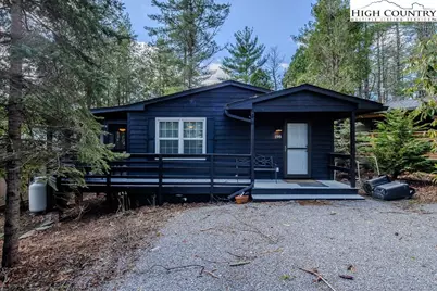 198 Black Pine Road, Newland, NC 28657 - Photo 6