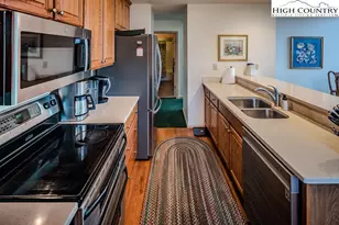 130 Skiway Cir, Beech Mountain, NC 28604 - Photo 12