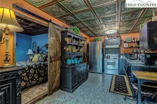 2453 Payne Branch Rd, Blowing Rock, NC 28605 - Photo 34