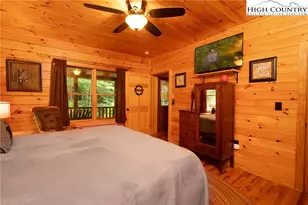 901 Mile High Lake Rd, West Jefferson, NC 28694 - Photo 16