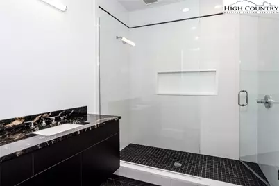 477 Laurel Lane, Blowing Rock, NC 28605 - Photo 36