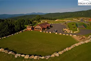 7 Eagle Vlg Cir, Banner Elk, NC 28604 - Photo 46