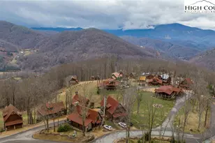 7 Eagle Vlg Cir, Banner Elk, NC 28604 - Photo 30