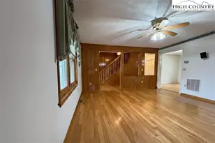 11325 Glade Valley Rd, Ennice, NC 28623 - Photo 10