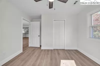 309 W Evergreen Street, West Jefferson, NC 28694 - Photo 16