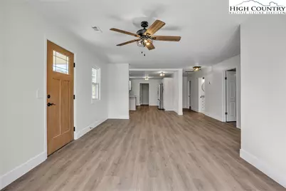 309 W Evergreen Street, West Jefferson, NC 28694 - Photo 8