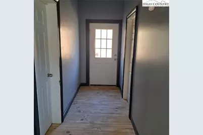 460 Little Elk Road, Elk Park, NC 28622 - Photo 10